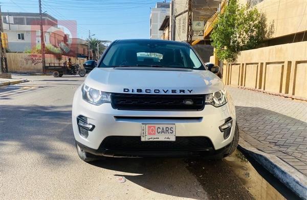 Land Rover Discovery 2017 for sale in Iraq - Basra